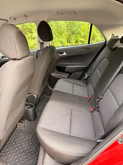 Kia Picanto 6 of 7