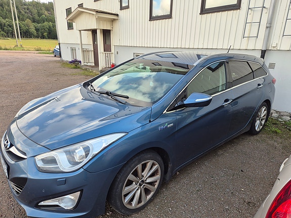 Hyundai i40 3 of 7