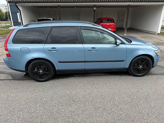 Volvo V50 6 of 12