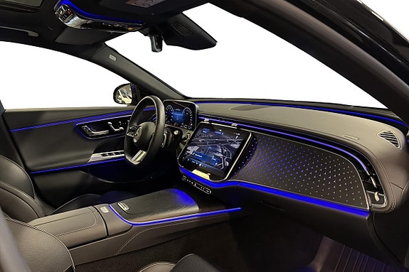Mercedes-Benz E300 e 20 of 26