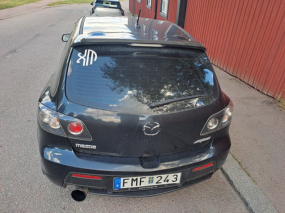 Mazda 3 3 of 7