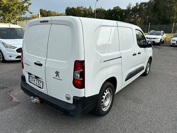 Peugeot Partner 4 of 10