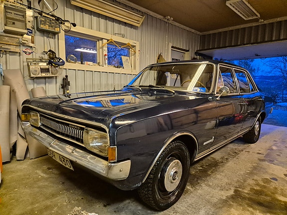 Opel Commodore 2 of 6