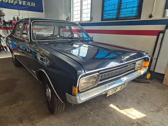 Opel Commodore 3 of 6