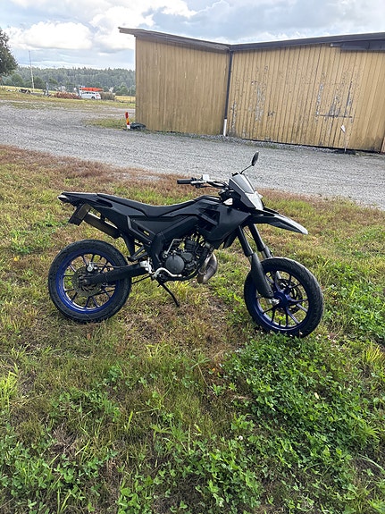 Gilera Smt Drifting 3 of 4