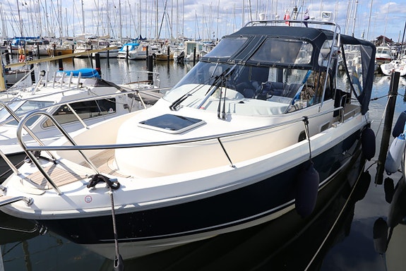 Aquador 25 WAE 2 of 23
