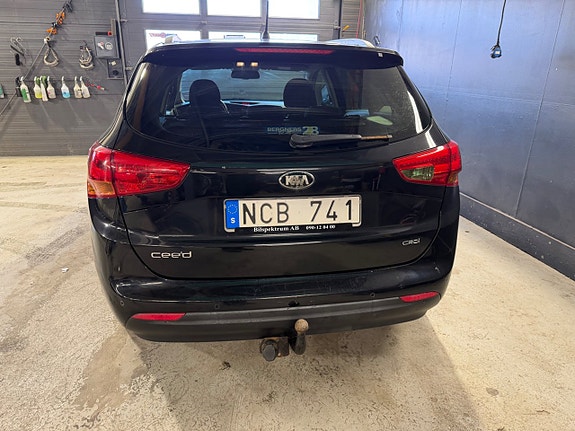 Kia Ceed 5 of 12