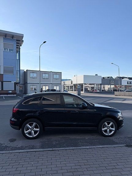 Audi Q5 3 of 11