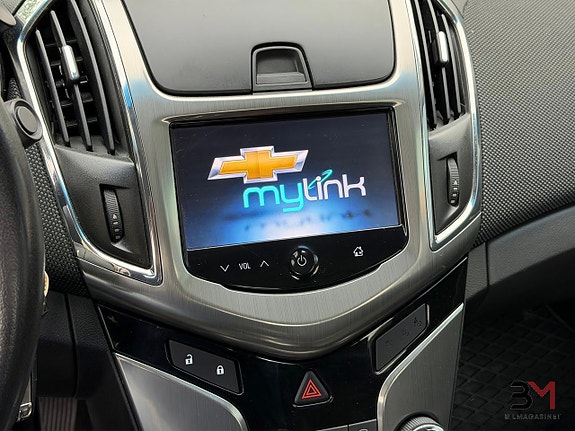 Chevrolet Cruze 18 of 19