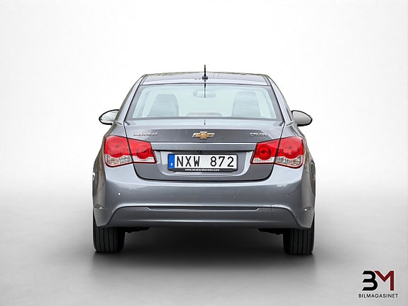Chevrolet Cruze 5 of 19