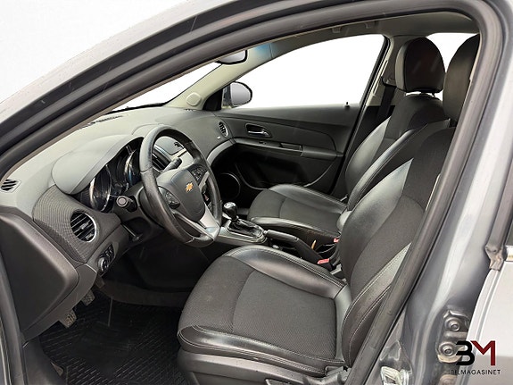 Chevrolet Cruze 9 of 19