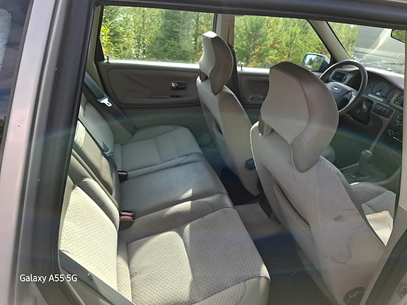 Volvo S70 5 of 7