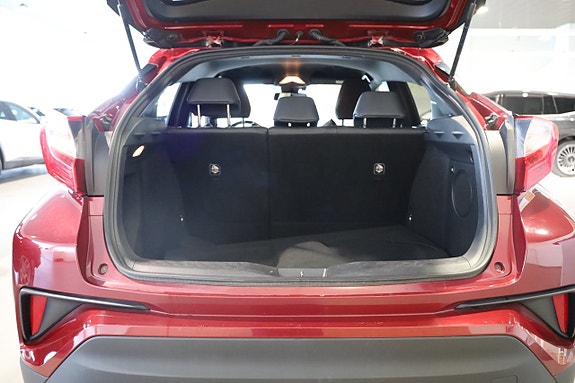 Toyota C-HR 28 of 28