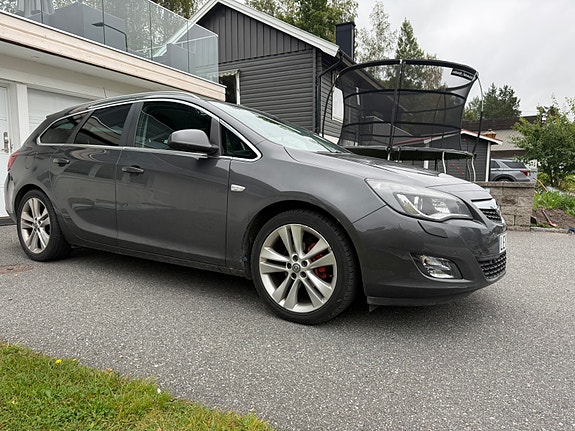 Opel Astra 4 of 9