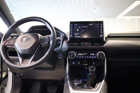 Toyota RAV4 18 of 29
