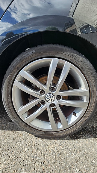 Volkswagen Golf VII 6 of 13
