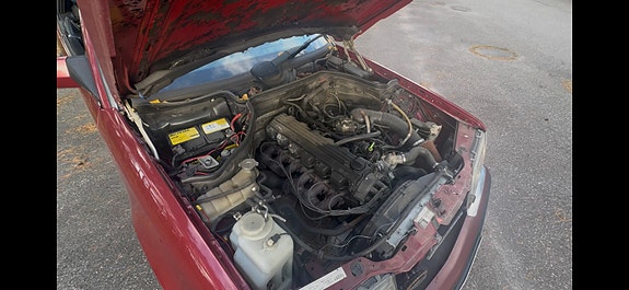 Mercedes-Benz 300 CE 14 of 14