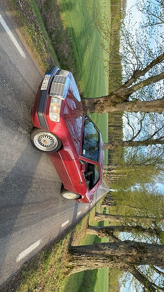 Mercedes-Benz 300 CE 2 of 7