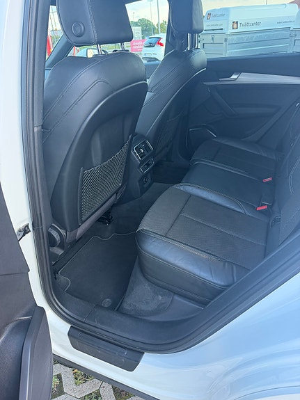 Audi Q5 14 of 16