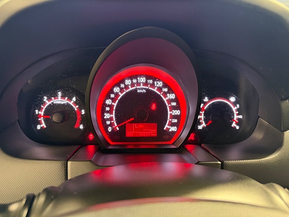Kia Ceed 12 of 13