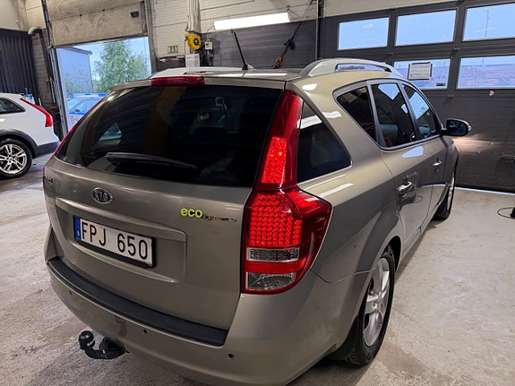 Kia Ceed 6 of 13