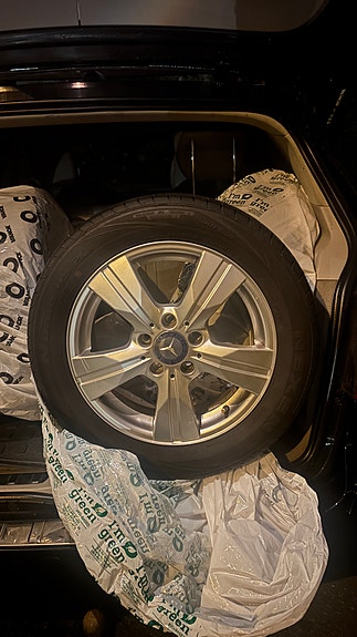 Mercedes-Benz B180 13 of 13