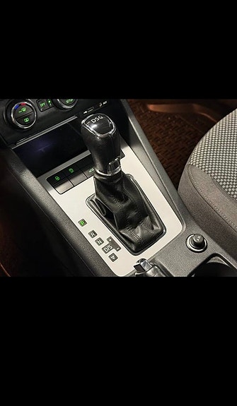 Skoda Octavia 8 of 12