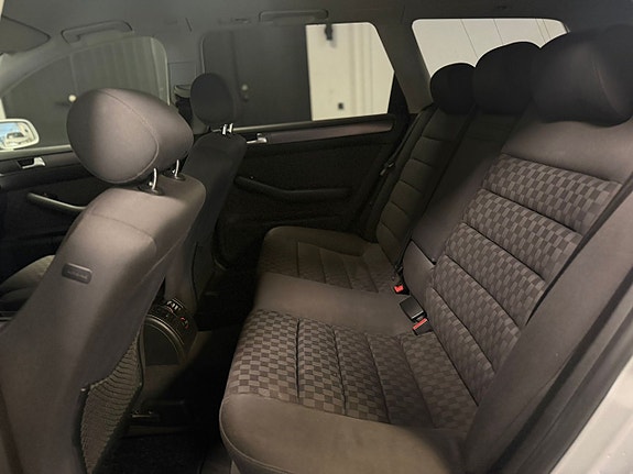 Audi A6 8 of 15