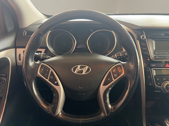 Hyundai i30 10 of 13