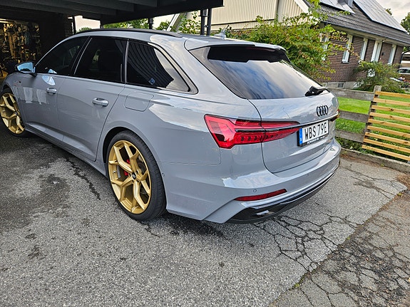 Audi A6 3 of 17