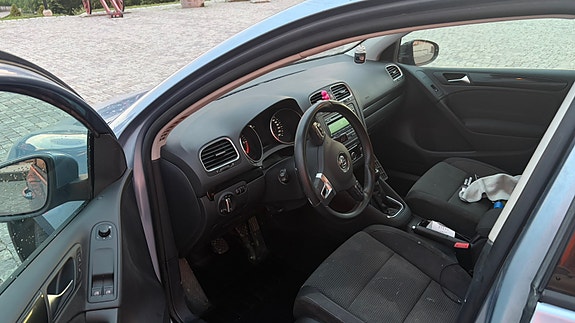 Volkswagen Golf VI 4 of 8