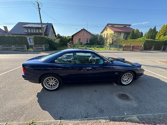 BMW 850i 7 of 7