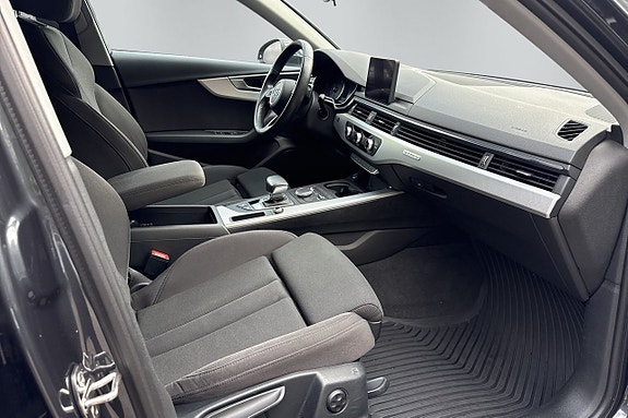 Audi A4 10 of 17
