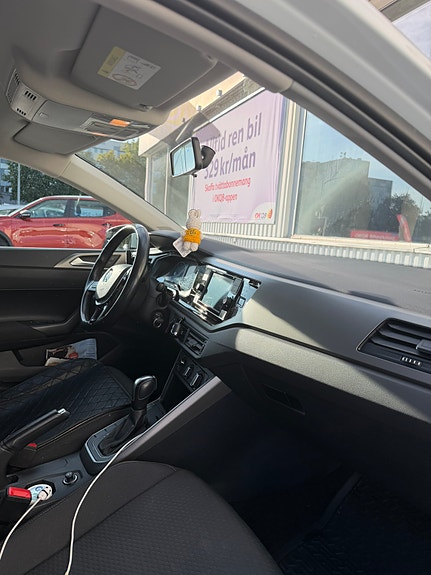 Volkswagen Polo 7 of 15