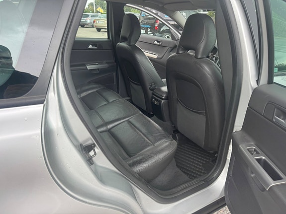 Volvo V50 9 of 19