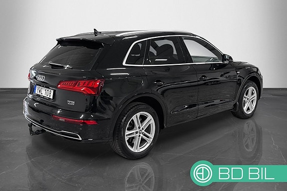 Audi Q5 4 of 22