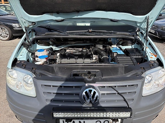 Volkswagen Caddy 12 of 24
