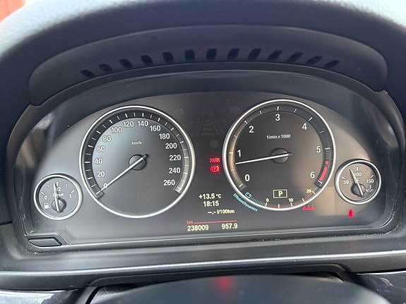 BMW 530d 13 of 14