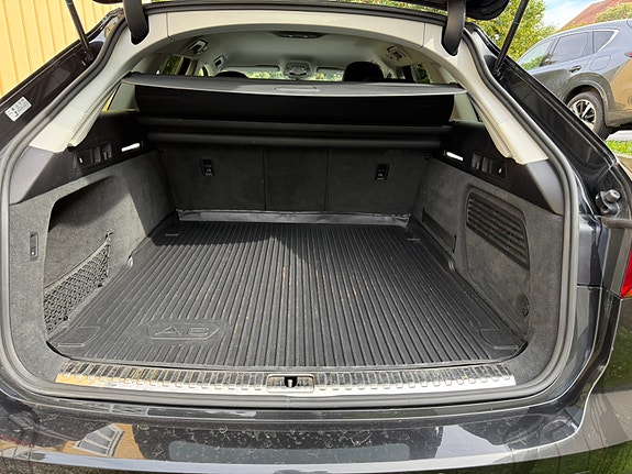 Audi A6 7 of 11