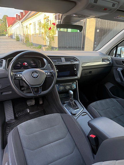 Volkswagen Tiguan 6 of 11
