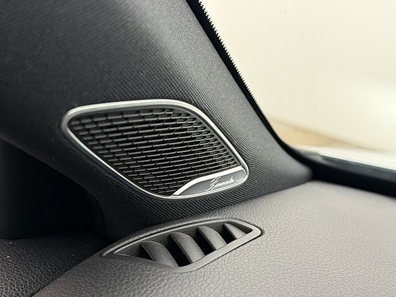 Mercedes-Benz A35 12 of 30