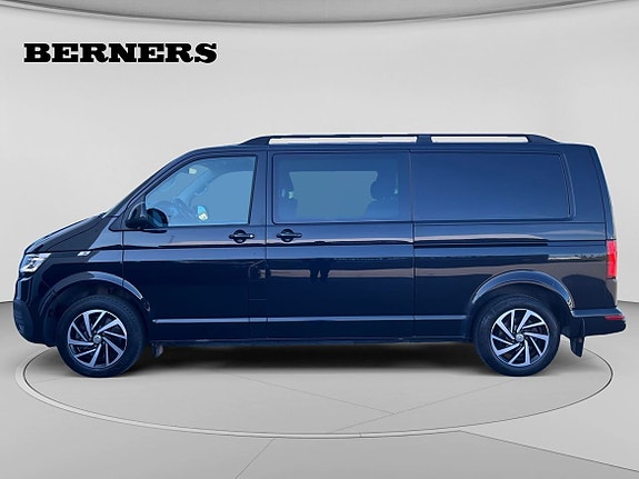 Volkswagen Transporter 2 of 16