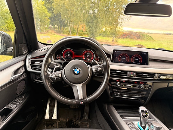 BMW X5 13 of 18