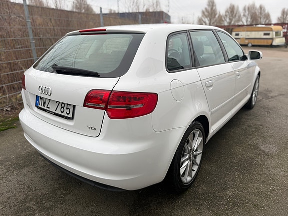 Audi A3 3 of 8
