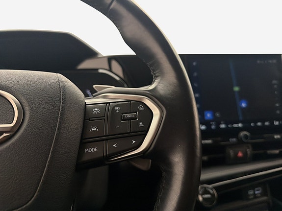 Lexus NX350h 20 of 30