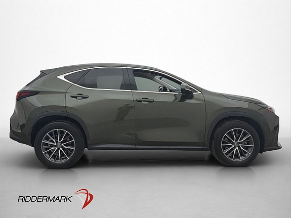 Lexus NX350h 9 of 30