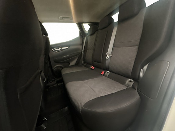 Nissan Qashqai 24 of 29