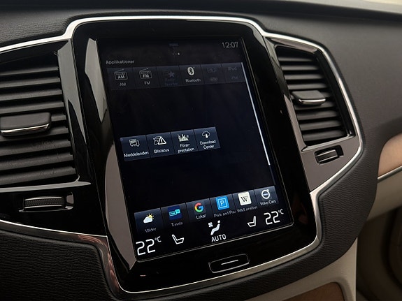 Volvo XC90 21 of 30