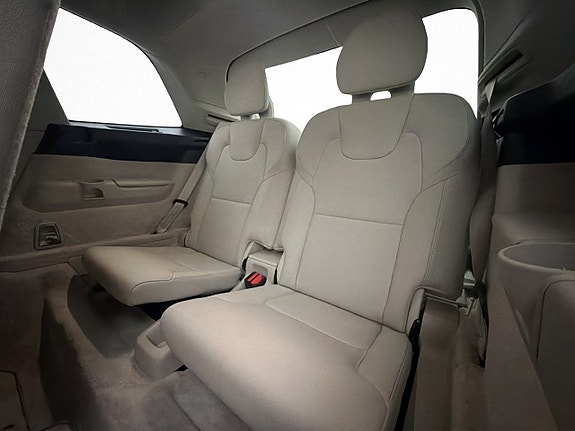Volvo XC90 29 of 30