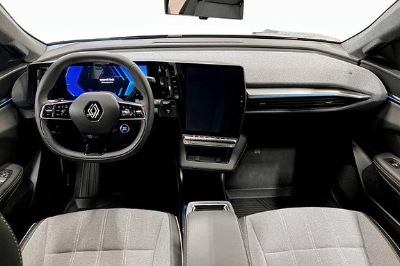 Renault Scenic E-Tech 5 of 10